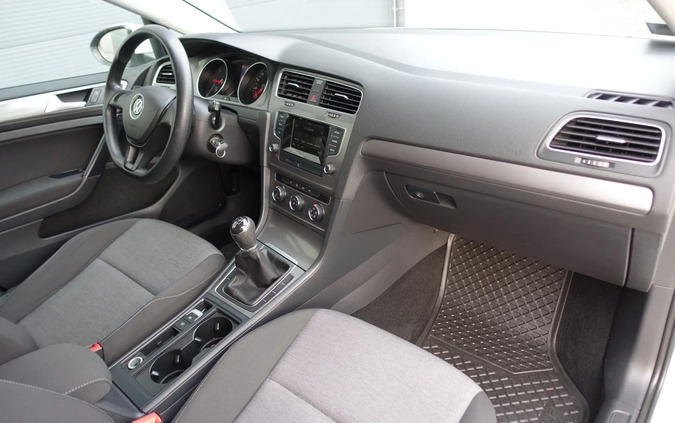 Volkswagen Golf cena 33900 przebieg: 271000, rok produkcji 2013 z Czarne małe 211